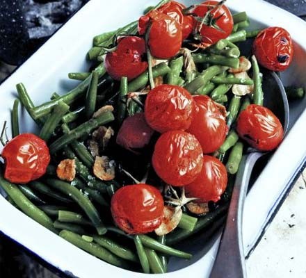Green beans with griddled tomatoes