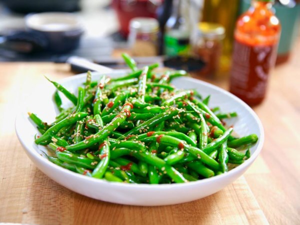 Green beans with magic sauce 