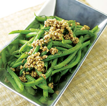 Green beans with toasted hazelnuts and browned butter