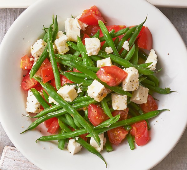 Green beans with tomato & feta