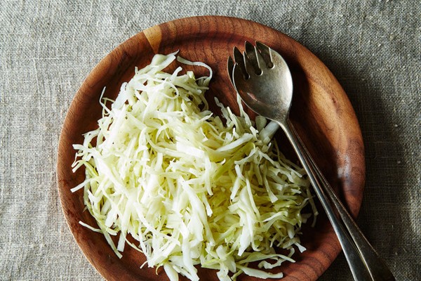 Green cabbage slaw (Krautsalat)