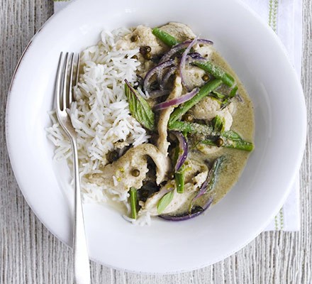 Green chicken curry