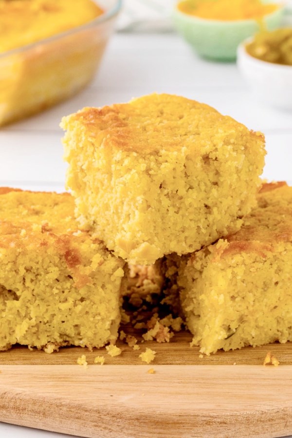 Green chile cornbread