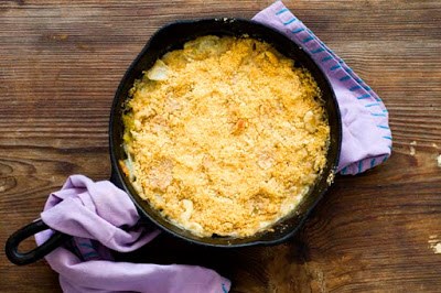 Green chile scalloped onions