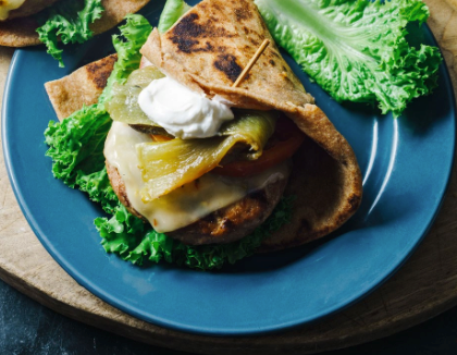 Green chile turkey burgers
