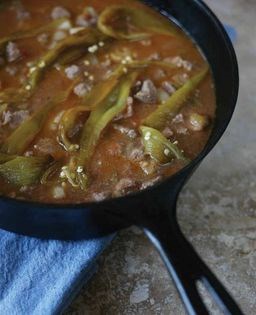 Green chile with beef and potatoes (Chile verde con carne y papas)