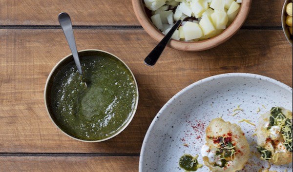 Green chutney (Hari chutney)