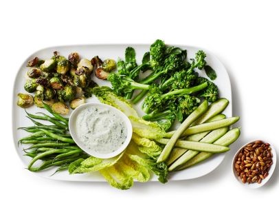 Green crudité platter