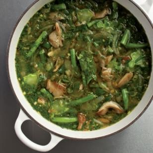 Green curry soup