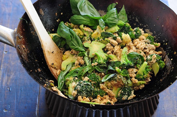 Green curry stir fry