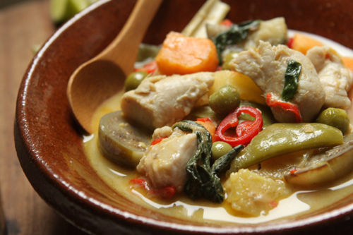Green curry with chicken