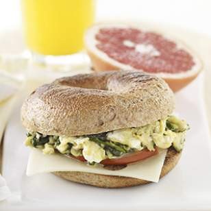 Green eggs & ham bagel