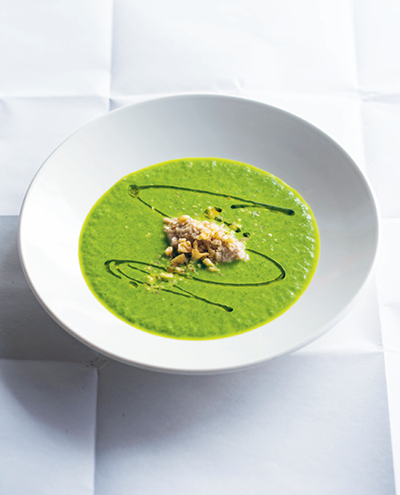 Green garlic and spinach soup with tarator