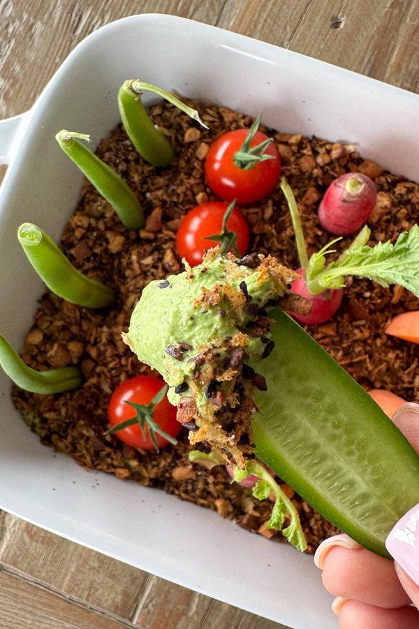 Green goddess garden dip