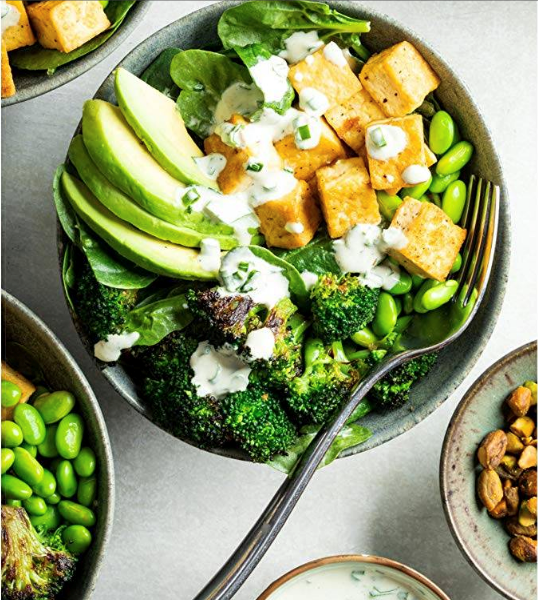 Green goodness salad with tofu