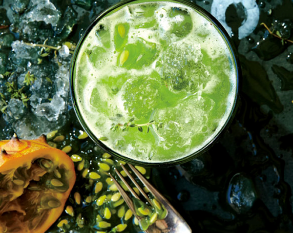 Green juice with baobab powder