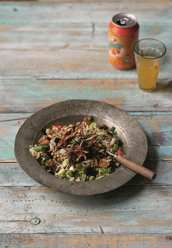 Green lentil & rice salad (Moudardara)