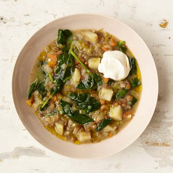 Green lentil and spinach stew