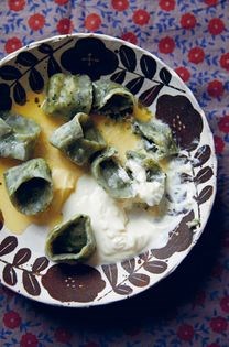 Green nettle pelmeni dumplings