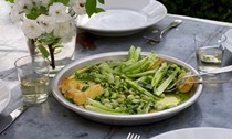 Green panzanella