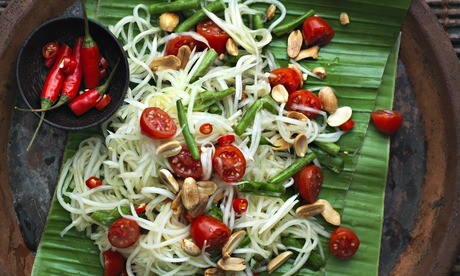 Green papaya salad