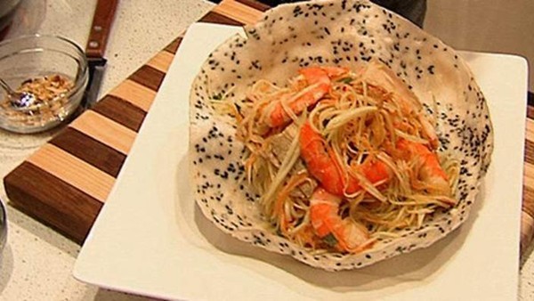Green papaya salad