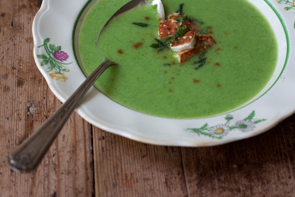 Green pea soup