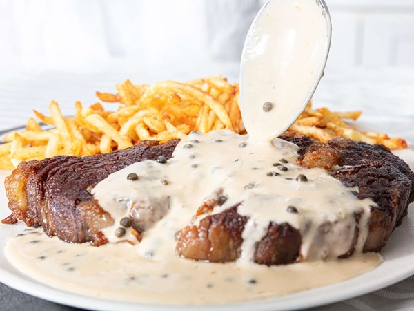 Green peppercorn sauce