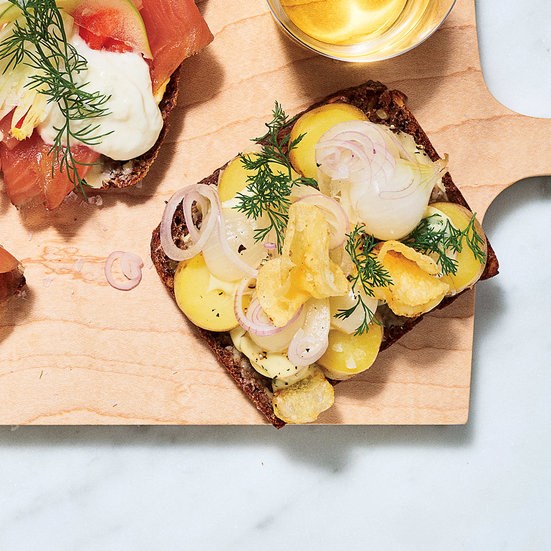 Green potato smørrebrød
