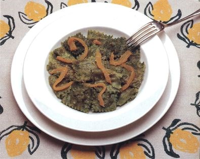 Green ravioli Pesaro-style stuffed with lamb and sauced with yellow peppers