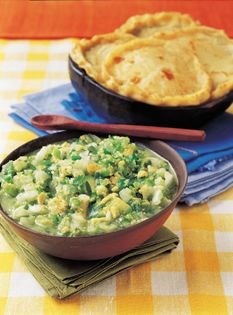 Green sauce with avocado (Salsa verde con aguacate)