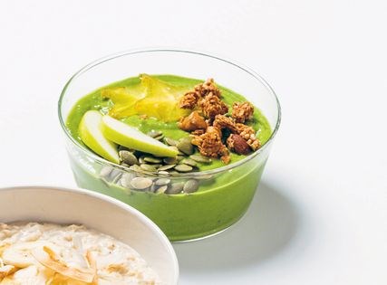 Green smoothie bowl
