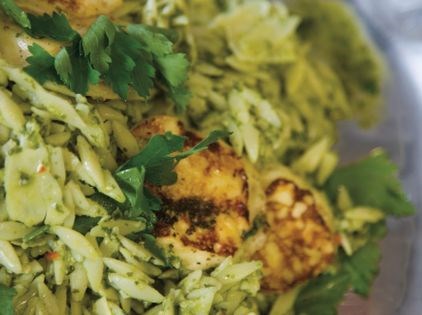 Green summer orzo salad