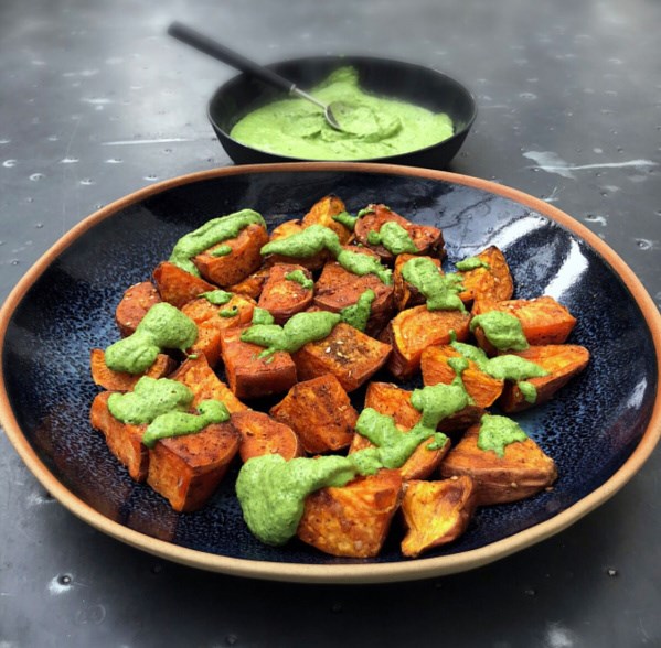 Green tahini sauce
