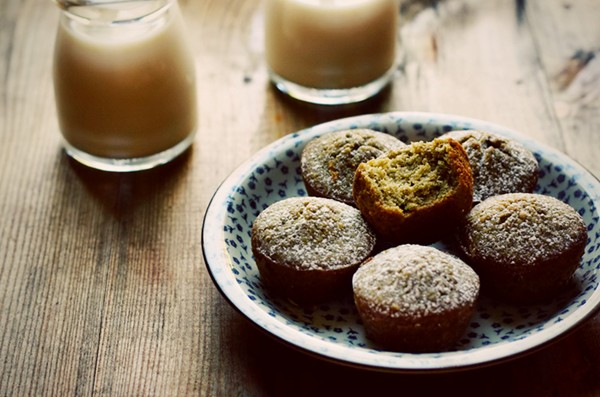 Green tea financiers