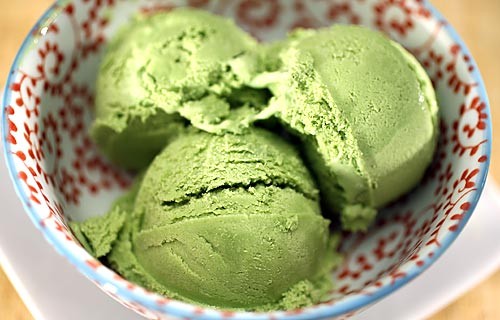 Green tea ice cream