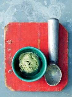 Green tea ice cream