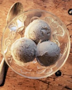 Green tea ice cream