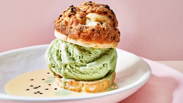Green-tea profiteroles