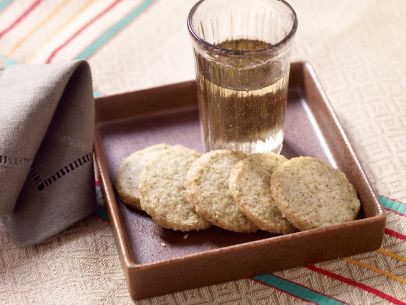 Green tea sablés