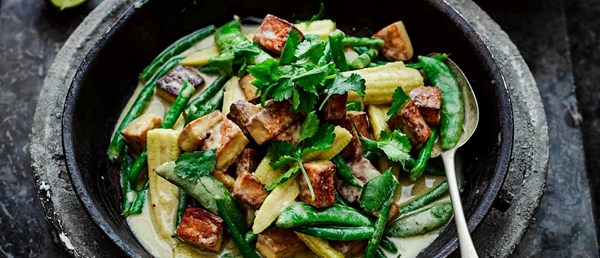 Green Thai tofu curry