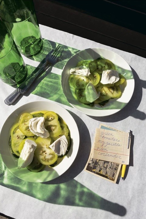 Green tomatoes, mozzarella, basil, and green coriander