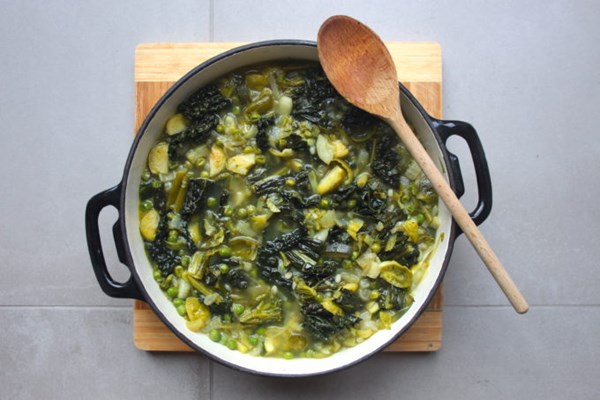 Green vegetable soup