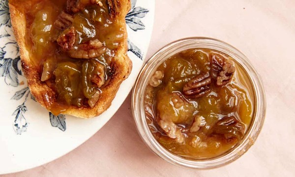 Greengage and pecan jam
