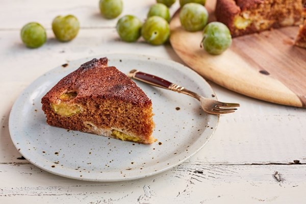  Greengage, honey and spelt cake