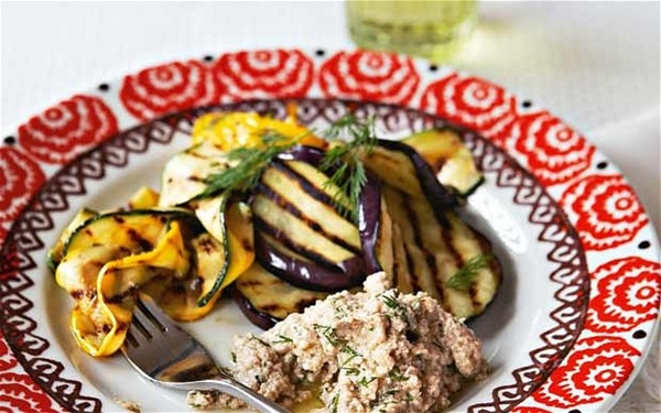 Griddled Bulgarian courgettes and aubergines with tarator