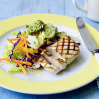 Griddled chicken, potatoes with pesto and crunchy salad
