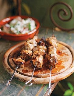 Griddled lamb with cucumber raita
