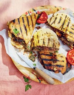 Griddled pita stuffed with sumac-spiced meat (Arayes)