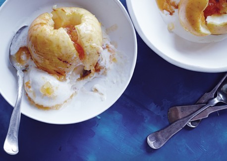 Grill-roasted apples with candied ginger